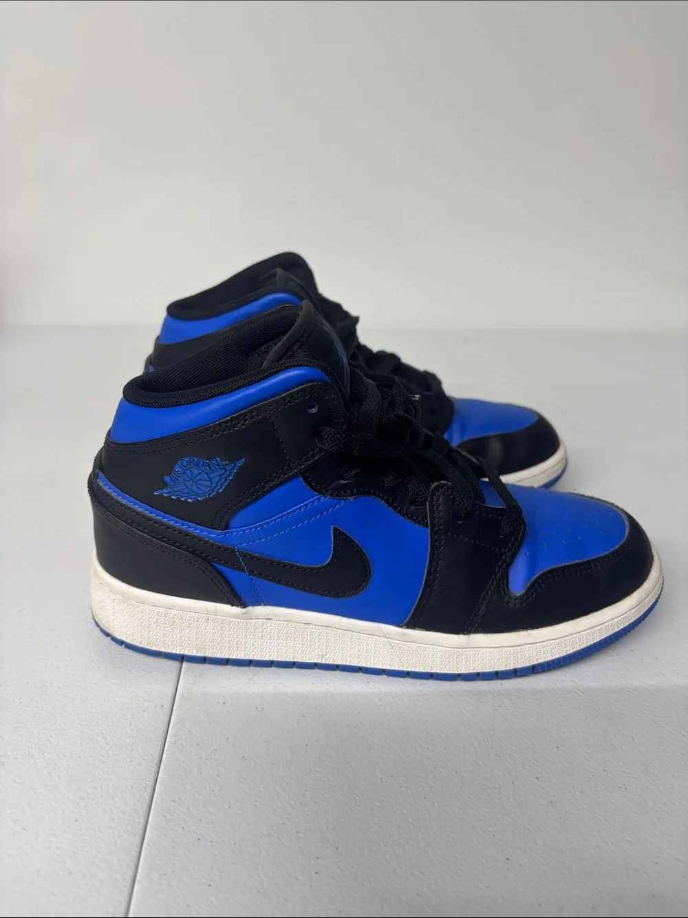 Nike Air Jordan 1 Mid - Black and Blue Size 5Y